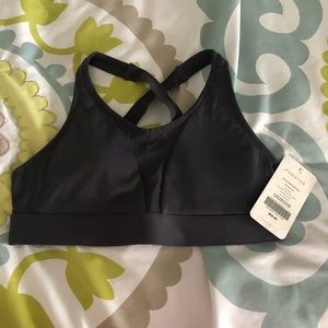 Fabletics NWT Zoe high impact sports bra